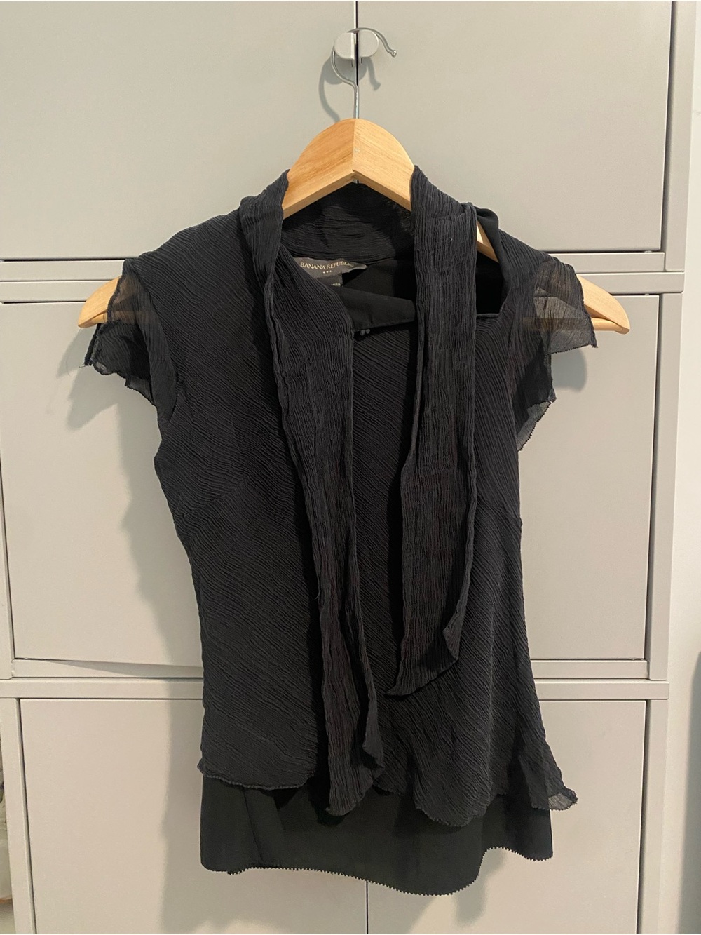 Banana Republic Black Crinkle Tie-Neck Blouse